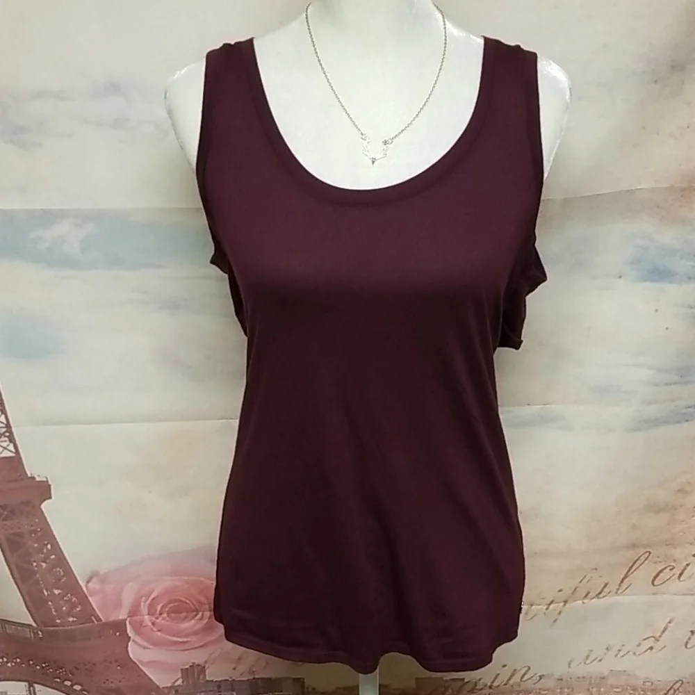 Fabletics sport tee